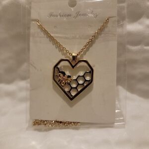 Fashion Jewelry Womens Heart Gold Silver Honeycomb Bee Pendant Necklace